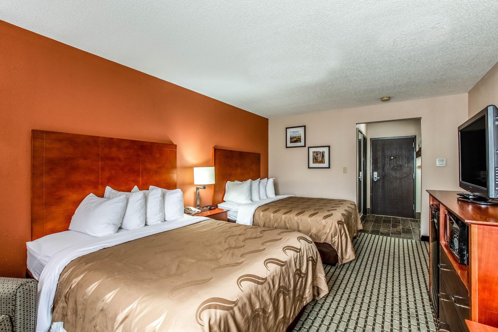 Country & By Radisson, Muskegon, Mi Muskegon