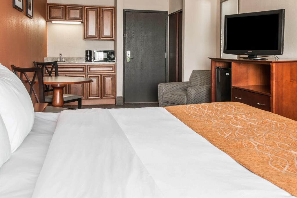 Country & By Radisson, Muskegon, Mi Hotel 3*